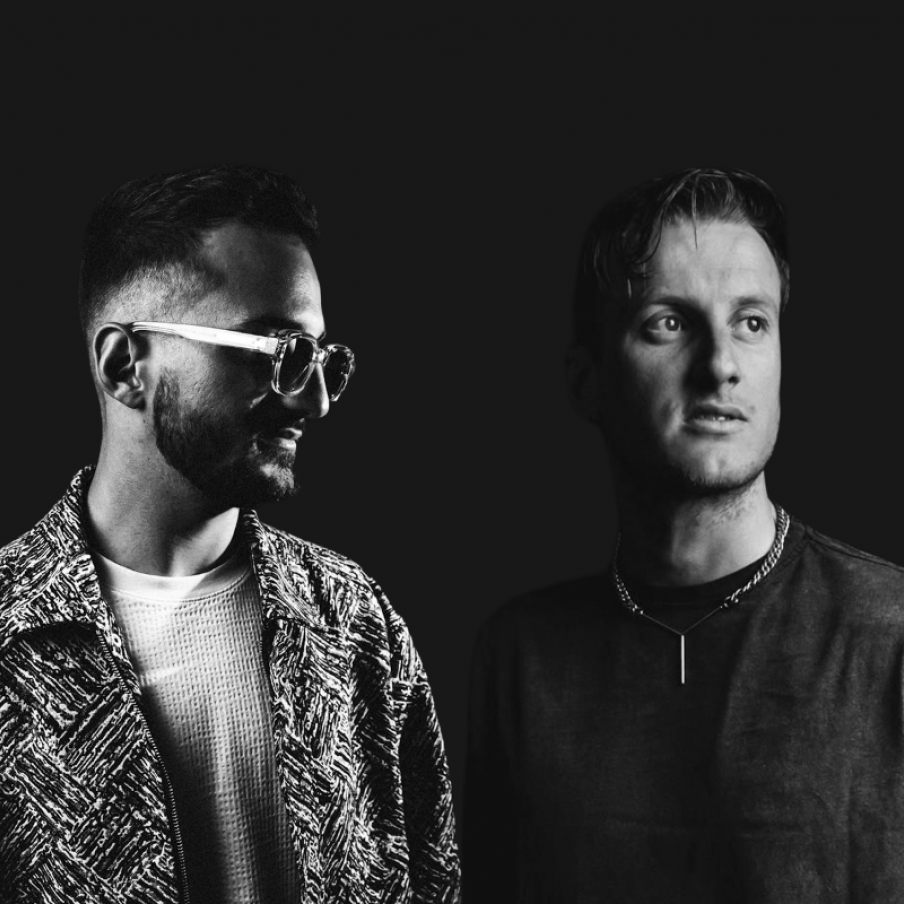 mike send b2b alex garett